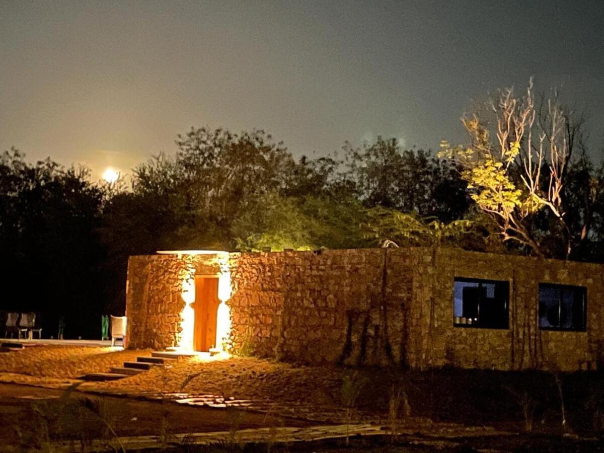 Kesar Farm House On The Lake Udaipur Eksteriør billede